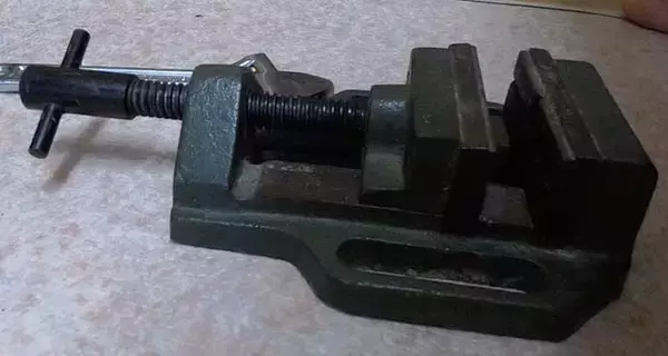 「空気で神経締めを行う『エアシューター』自作方法　釣り場でも使用可能」の画像