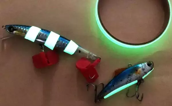 タチウオ向け『蓄光』カスタムのススメ　夜光ルアー購入前にお試しあれ