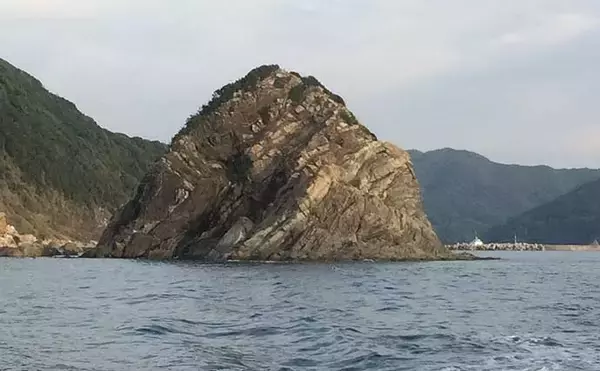 「【和歌山2020冬】磯グレ好釣り場紹介：超人気『大引』の魅力を解説」の画像