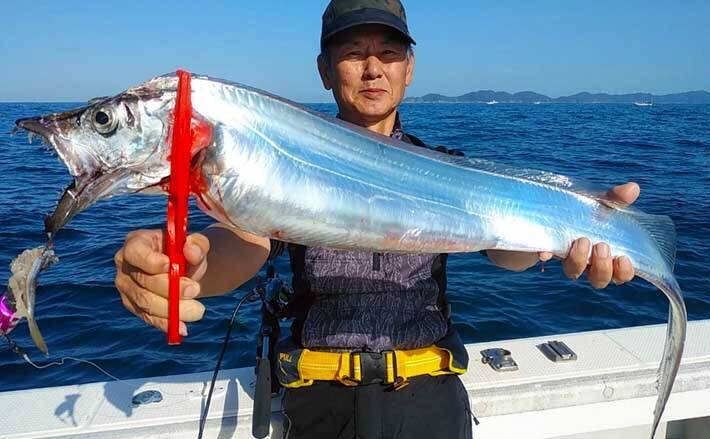 大分 熊本 沖釣り最新釣果 指9 5本 神龍 級タチウオ浮上相次ぐ 年11月25日 エキサイトニュース