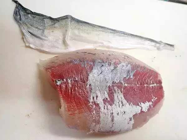 「【釣果レシピ】手軽に作れる「イナダの漬け丼」　お茶漬けにもオススメ」の画像