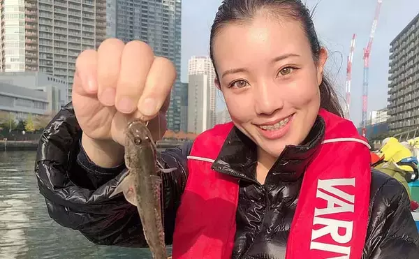 「都会のド真ん中で船ハゼ釣り　良型中心に43尾手中【東京・深川冨士見】」の画像