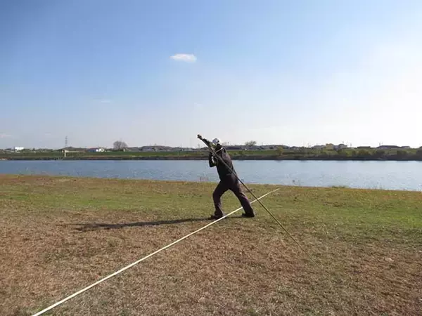 「遠投記録保持者が教える『遠くに投げる』コツ：スリークォータースロー」の画像