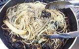 「【釣果レシピ】コウイカの「イカスミパスタ」　持ち帰り方にはご注意を」の画像17