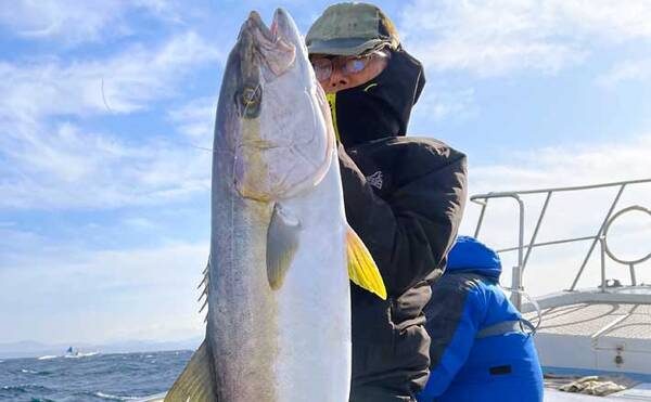 福岡 落とし込み最新釣果 10kg級ヒラマサ ブリなど大型青物続々 21年1月30日 エキサイトニュース