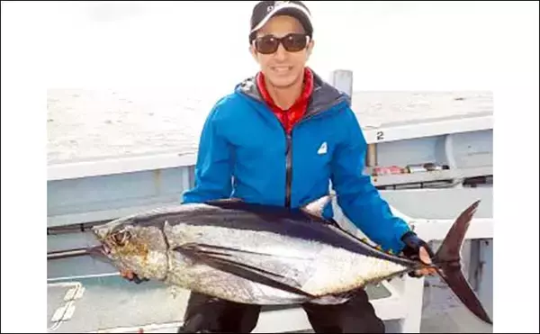 「【愛知・三重】沖のルアー最新釣果　伊勢湾ジギングでブリ族好調継続」の画像