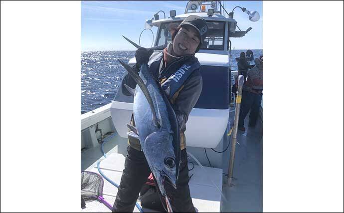 志摩沖 トンボジギング で25kg級頭に船中2ケタと好調継続 魚勘丸 21年3月12日 エキサイトニュース 2 3