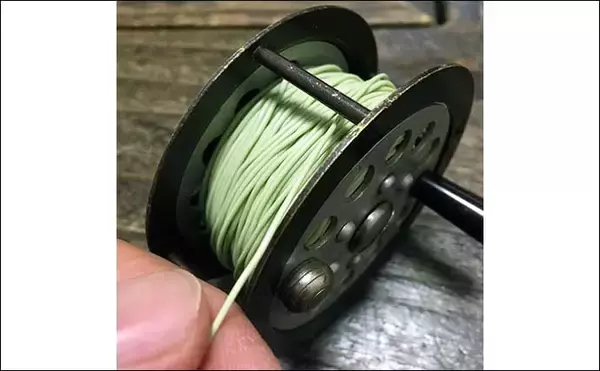 「100均アイテムの『リリアン』で自作するフライフィッシング「ライン」」の画像