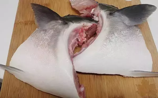 「魚の『アラ＆内臓』の魅力　食品ロスや夏場の生ゴミ問題の解消にも？」の画像