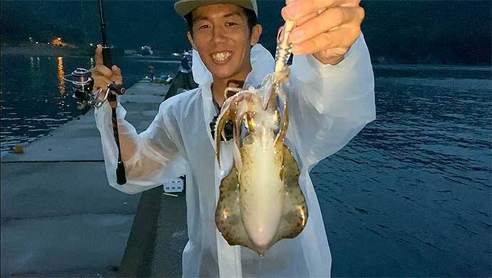 秋の日本海アオリイカエギングが好調 2日間の釣行で12匹キャッチ 21年10月19日 エキサイトニュース