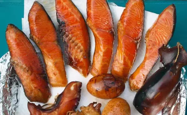 「釣り人的お手軽「燻製」術　スモークウッド使えばたった30分で完成」の画像