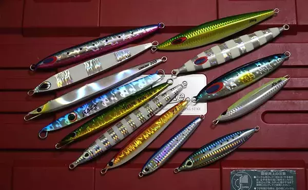 今さら聞けない青物ジギングのキホン　ジグの形状別の特徴と使い分け術