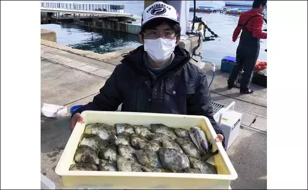 「【三重・愛知】沖のエサ釣り最新釣果　泳がせ釣りで良型ヒラメが好調」の画像