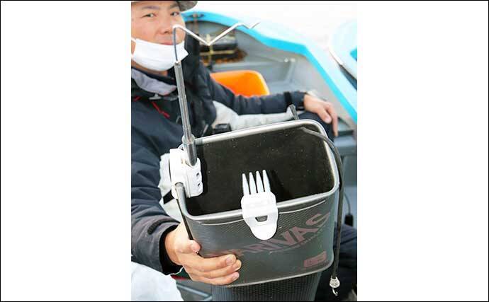 ボートワカサギ釣り入門 釣り方の基本 応用解説に便利道具も紹介 21年12月21日 エキサイトニュース 5 5