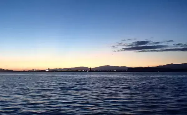 「マイボートでのサビキ釣りでアジ＆ツバスなど五目釣果【大阪・泉佐野】」の画像