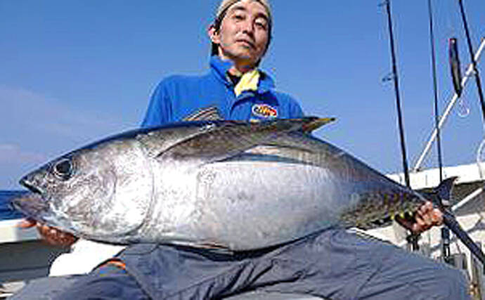 ジギングで30kg級メバチマグロ2本 合計ファイト時間は1時間 19年9月6日 エキサイトニュース ジギングで30kg級メバチマグロ2本 合計ファイト時間は1時間 19年9月6日 エキサイトニュース