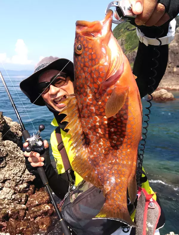 「沖磯ロックフィッシュゲームでアカハタ＆アコウ＆アラカブ！【長崎県】」の画像