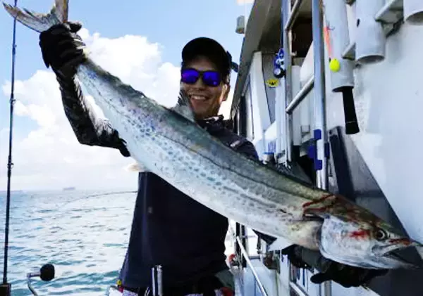 「【愛知県】船釣り釣果速報　63㎝頭にイシダイ19尾！マダイにサワラも」の画像