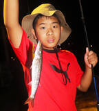 「メガフロートで半夜釣り　足元安全でファミリーにもオススメ！【三重】」の画像7