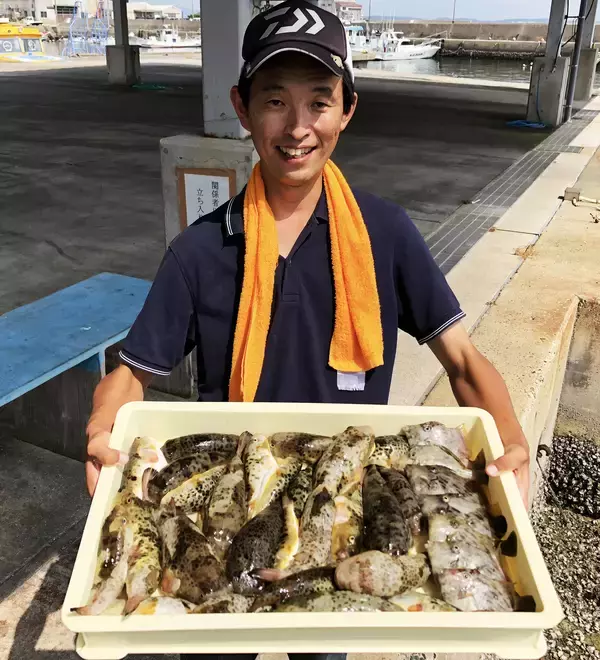 「【愛知県】船釣り釣果速報　103cm巨大ブリに幻の魚クエも登場！」の画像