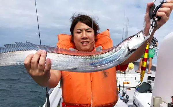 「【愛知・三重】沖釣り最新釣果　67cmハチビキに150cm超オキザワラ」の画像