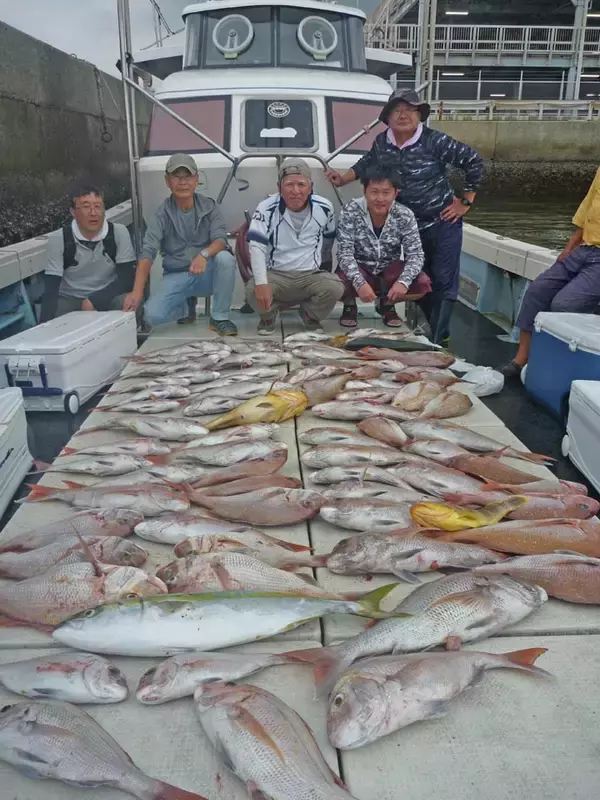 「【九州エリア】タイラバ釣果速報　4kg超え連発で船中60尾超えも！」の画像