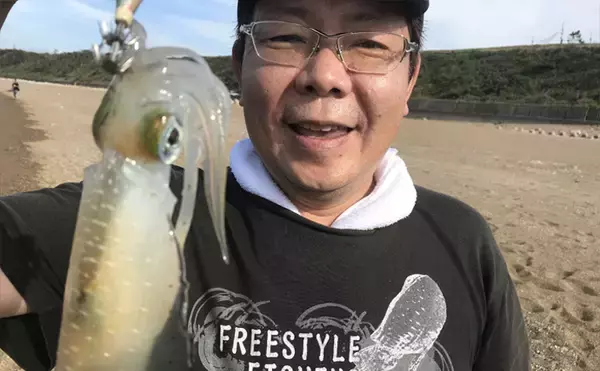 サーフエギングでアオリイカ11匹　3種のフォールで攻略【波松海岸】