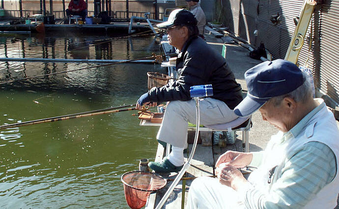 管理釣り場でヘラブナ満喫 エサの工夫を楽しむ へら釣り西池 19年11月27日 エキサイトニュース