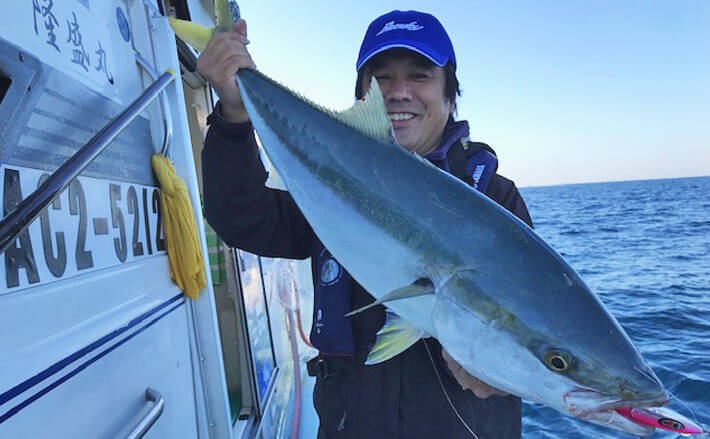 愛知県 沖釣り最終釣果 ジギングでブリサイズ含み青物好調 2019年11月25日 エキサイトニュース