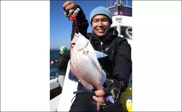 「御前崎沖ジギング＆タイラバで80cm超えカンパチを手中【波丸】」の画像