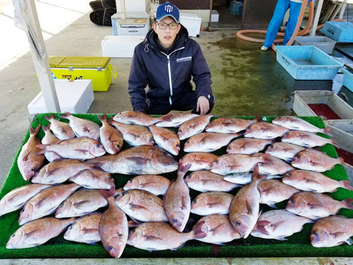 三重県 海上釣り堀最新釣果 大型含みでマダイ46匹の大釣りも 年1月日 エキサイトニュース