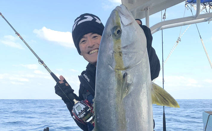 落とし込み釣りで止まらぬアタリ ヒラマサ ブリ50尾以上 榮幸丸 年1月31日 エキサイトニュース