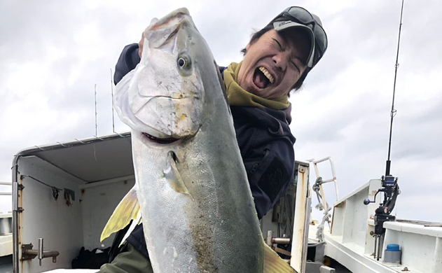 記録にも記憶にも残るファイト 154cm29 56kg 巨大ヒラマサ をキャッチ 年2月28日 エキサイトニュース