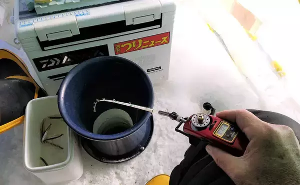 「【2020冬】暖冬の影響でシーズンインが遅延　『氷上』ワカサギ釣りを解説」の画像