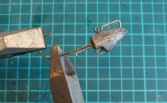 「針が鈍っても捨てちゃダメ？」 使い古したジグヘッドを切断して再利用する方法