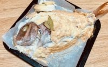 「タイの塩釜焼き」は家でも簡単に作れる？　ハレの日にぴったりのお祝い料理