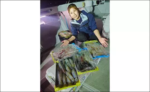 「【夜焚きイカ釣果速報】釣る人ヤリイカ70尾前後と好調継続中（福岡）」の画像