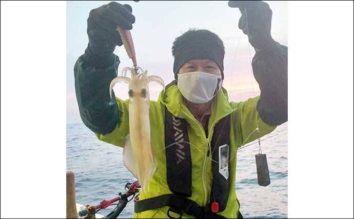 【夜焚きイカ釣果速報】釣る人ヤリイカ70尾前後と好調継続中（福岡）
