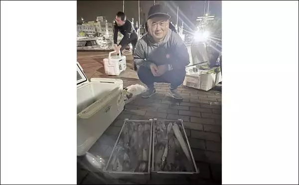 「【夜焚きイカ釣果速報】釣る人ヤリイカ70尾前後と好調継続中（福岡）」の画像