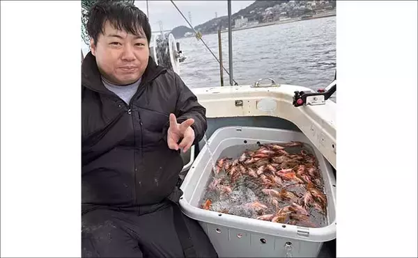 「【沖釣り釣果速報】落とし込み五目で衝撃サイズ！136cm18.5kgヒラマサ登場（福岡）」の画像