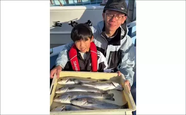 「最大42cm！ジャンボイサキが荒食い！【船のエサ釣り釣果速報9選・愛知】」の画像