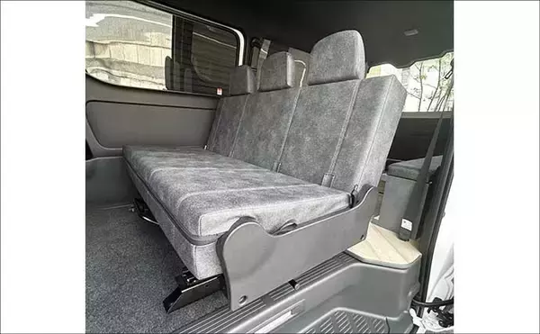 「「車を車中泊仕様にしたい！」　100万円以下でカスタマイズ可能なサービスを発見」の画像