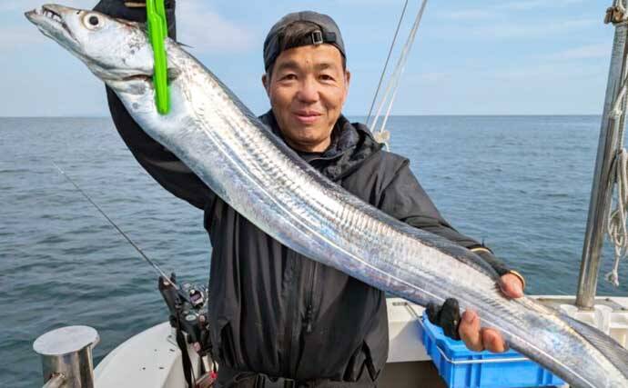 石鯛（イシダイ）五目便で本命にマダイにイサキなど土産充実【船釣り最新釣果・大分／熊本】