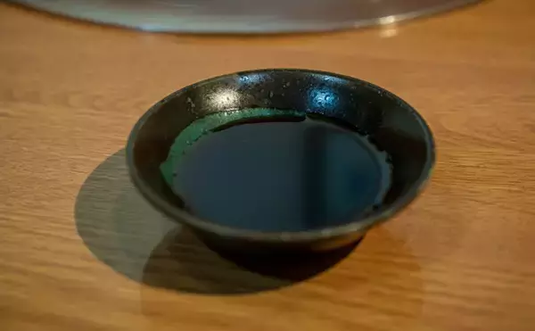 「「刺身にどの醤油合わせてる？」 刺身醤油の種類と使われ方を紹介」の画像