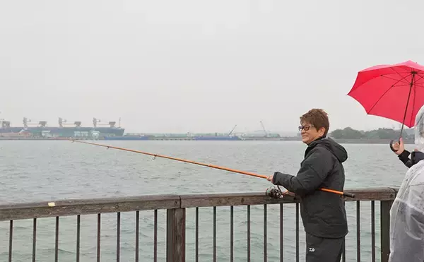 「哀川翔さんが1投目から本命ハゼを手中！ 300人が参加した『三河湾釣り大会』が開催」の画像