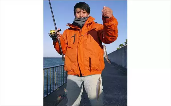 「堤防投げ釣りで29cmマコガレイ手中　好ゲストに「ワタリガニ」も顔出し」の画像