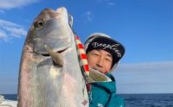御前崎沖ジギングでカンパチ連発！【静岡】潮緩でも重いジグが的中