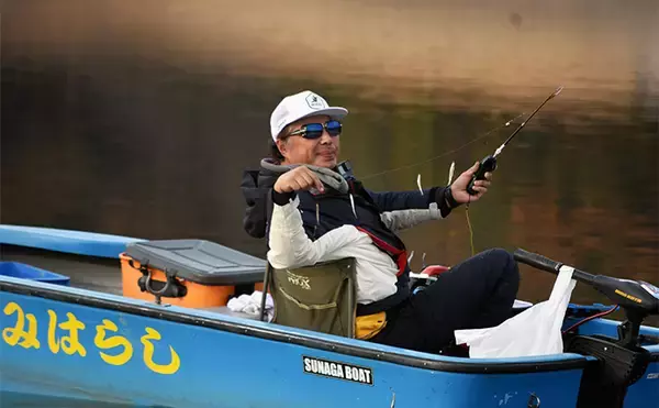 「「今日は100匹釣るぞ」が現実に　入鹿池のワカサギ釣りで釣友が初束達成【愛知】」の画像