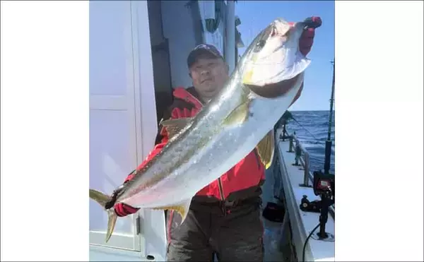 「タイラバで4kg筆頭にマダイ数釣りと好気配続く！【沖のルアー釣果速報・福岡】」の画像