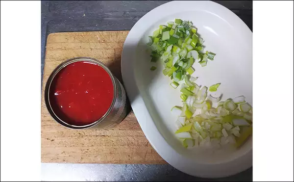 「釣魚で作る「フレンチ風」レシピ：アカハタのブイヤベース　セロリがアクセント」の画像